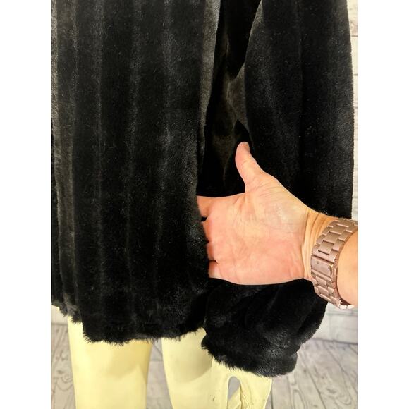 Faux fur hooded coat jacket zippered closing Dressbarn size small - Picture 10 of 12
